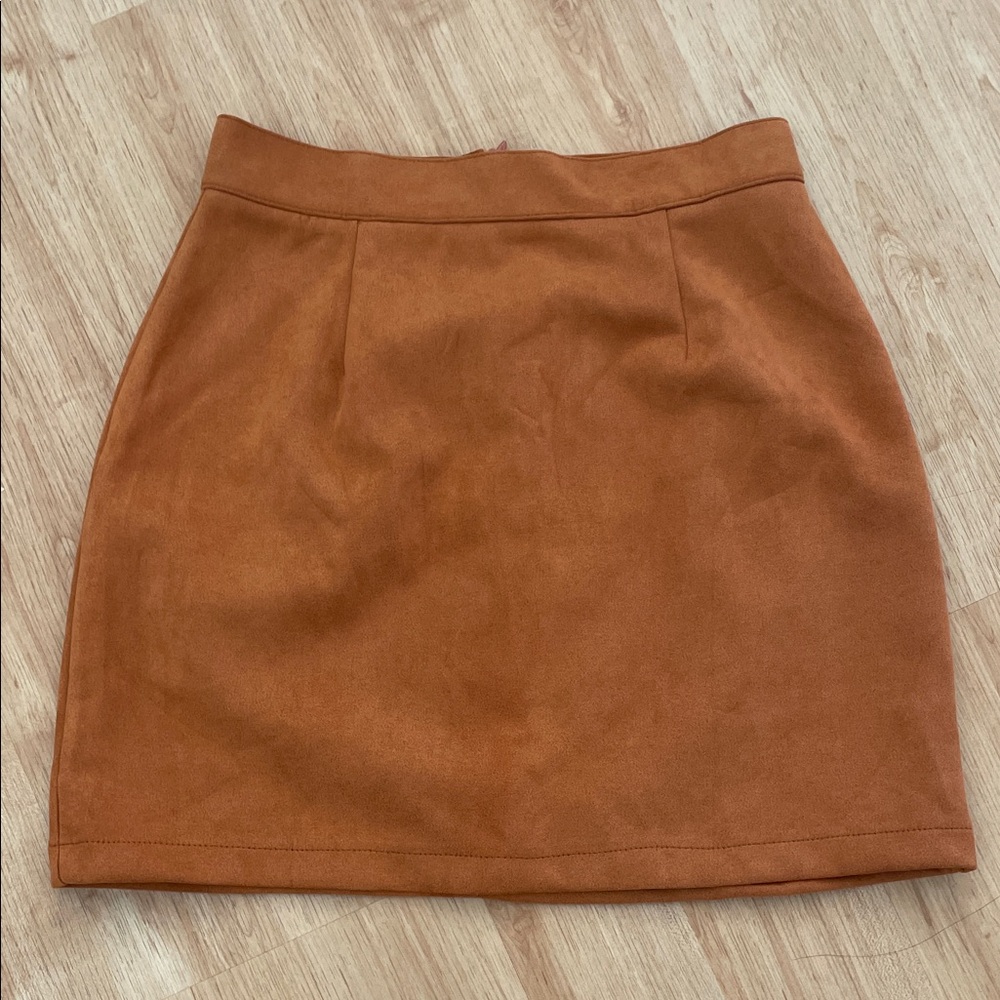Chic Tan Mini Skirt